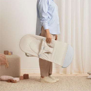 BabyBjörn BabyBjörn Balance Soft Ana Kucağı Bej Renk Kompakt 0-13 kg Taşıma Kapasitesi ile Yumuşak — 3. ürün görseli