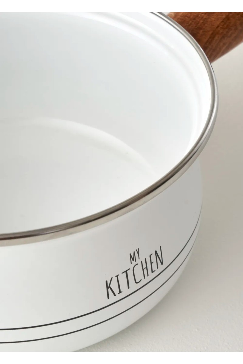 Bella Bella Maison My Kitchen 1,6 Lt Beyaz Emaye Sos Tenceresi 17 cm Ergonomik Ahşap Sap ile Kolay Temizlik — 3. ürün görseli