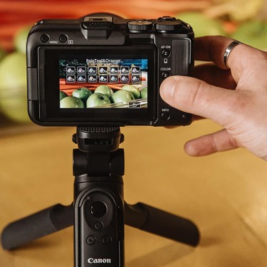 Canon Canon Eos R50 V Rf-S 14-30 Is Stm Vlogger Kit Fotoğraf — 4. ürün görseli