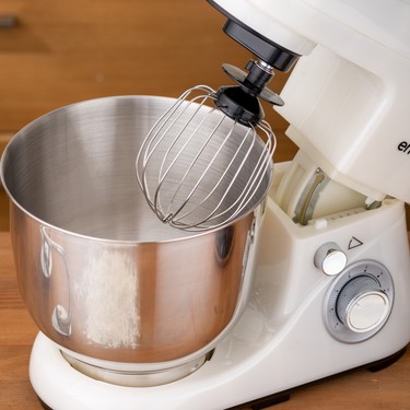 Emsan Emsan Bella Gusto Stand Mikser Mutfak Şefi Iconic Krem Rengi 1300W 5 — 4. ürün görseli