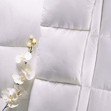 Taç Taç Microfiber Yorgan Tek Kişilik Beyaz 155 x 195 cm Yumuşak ve Hafif — 3. ürün görseli