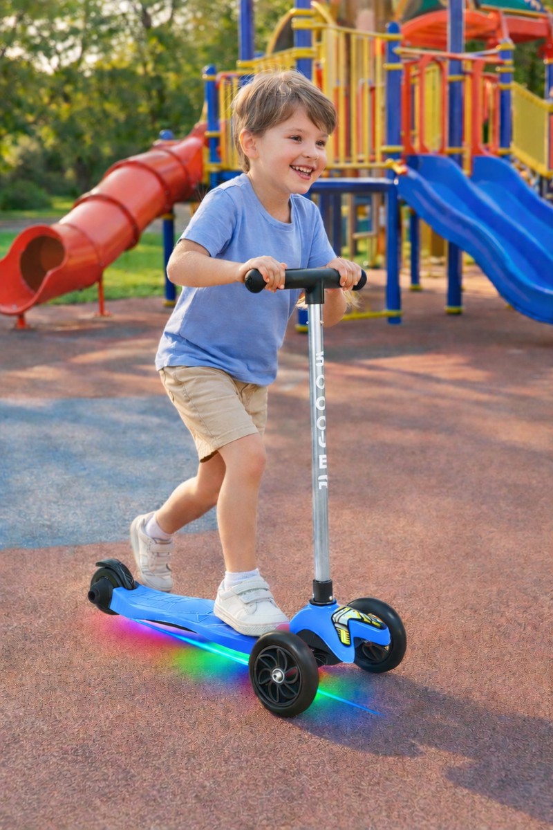 Tois Tois Globy LED Işıklı 3 Tekerlekli Scooter — 4 Kademe, 50–65 cm Yükseklik Ayarlı Çocuk — 5. ürün görseli